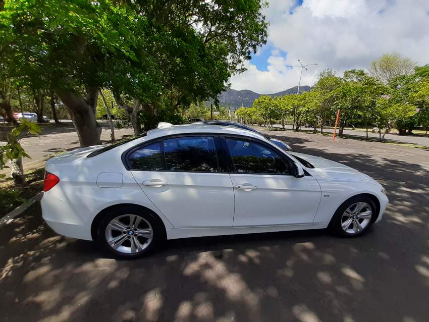 BMW - 316I - 2013 - 0 - Luxury Cars  on Aster Vender