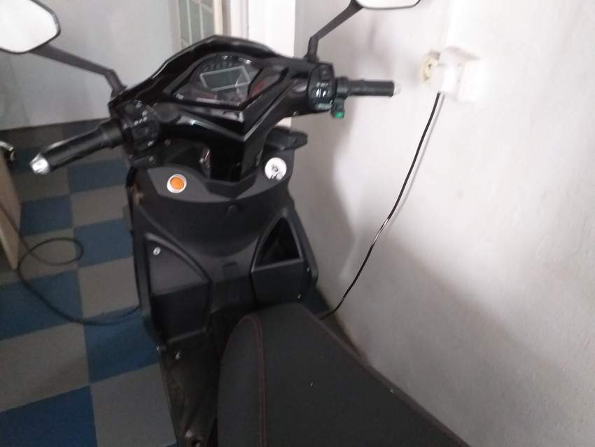 Electric Scooter - 0 - Electric Scooter  on Aster Vender