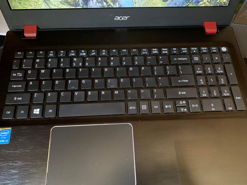 ACER Aspire F5-571 - 0 - Laptop  on Aster Vender