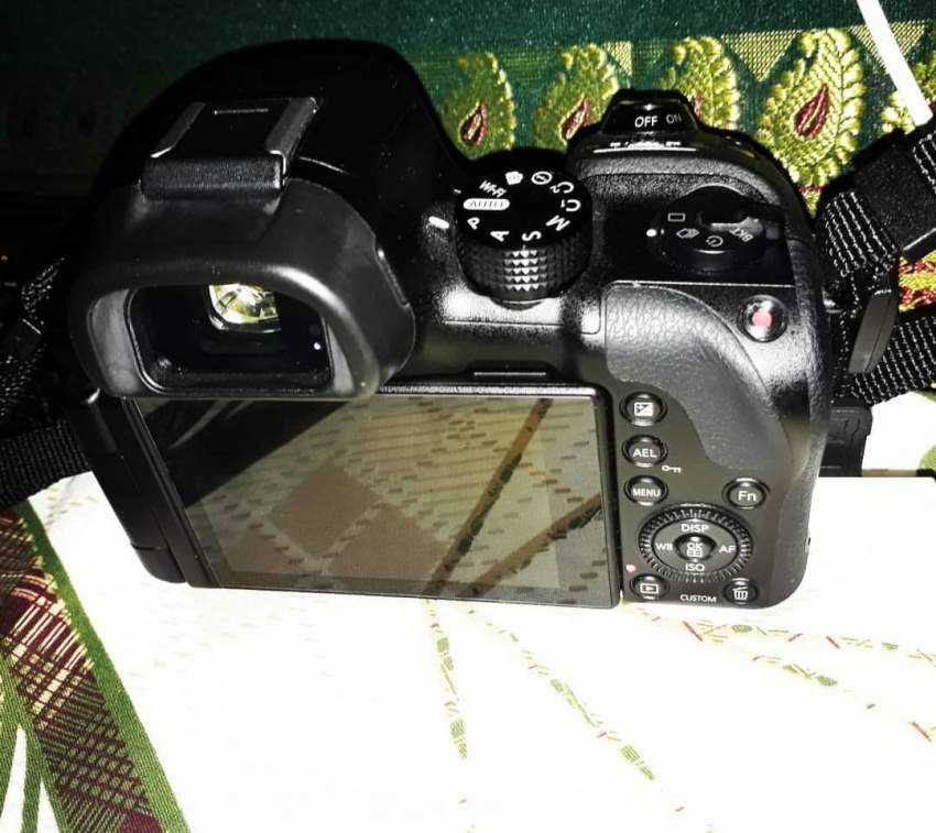 Samsung nx30 smart camera touch screen wifi lens 18 -55 - 0 - All electronics products  on Aster Vender