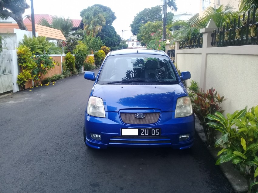 Kia Picanto - 1 - Family Cars  on Aster Vender