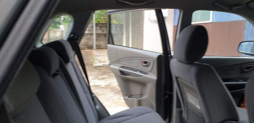 hyundai tucson 2008 - 2 - SUV Cars  on Aster Vender