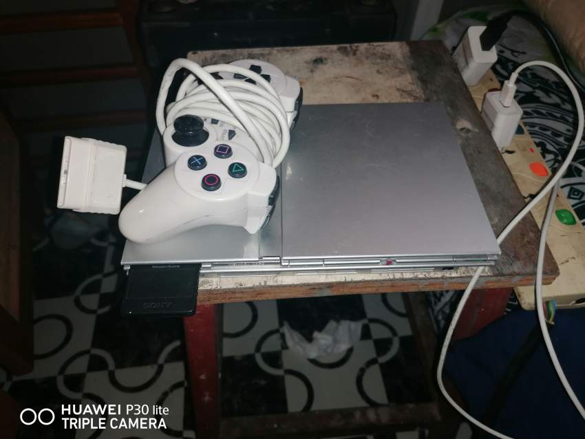 Sony ps2  on Aster Vender