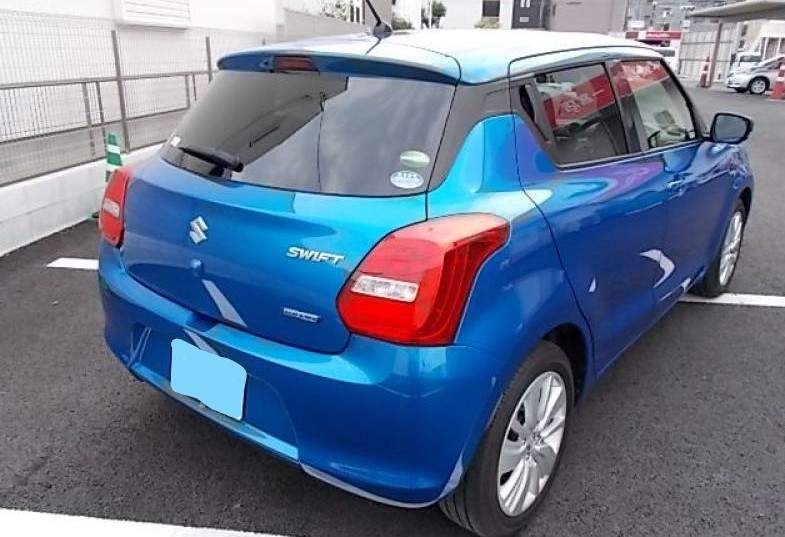 Suzuki Swift Hybrid - 2 - Family Cars  on Aster Vender