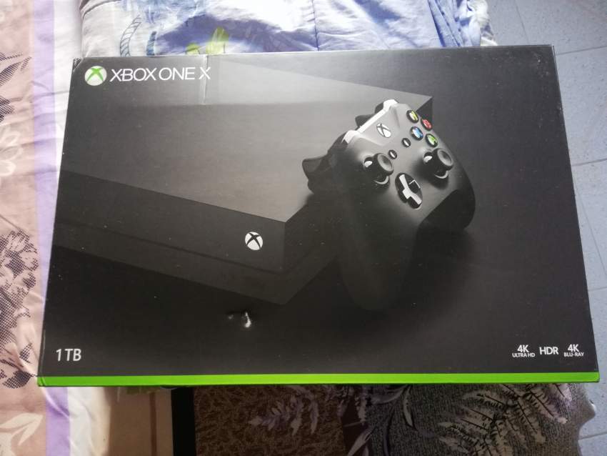 Xbox One X - 0 - Xbox One  on Aster Vender