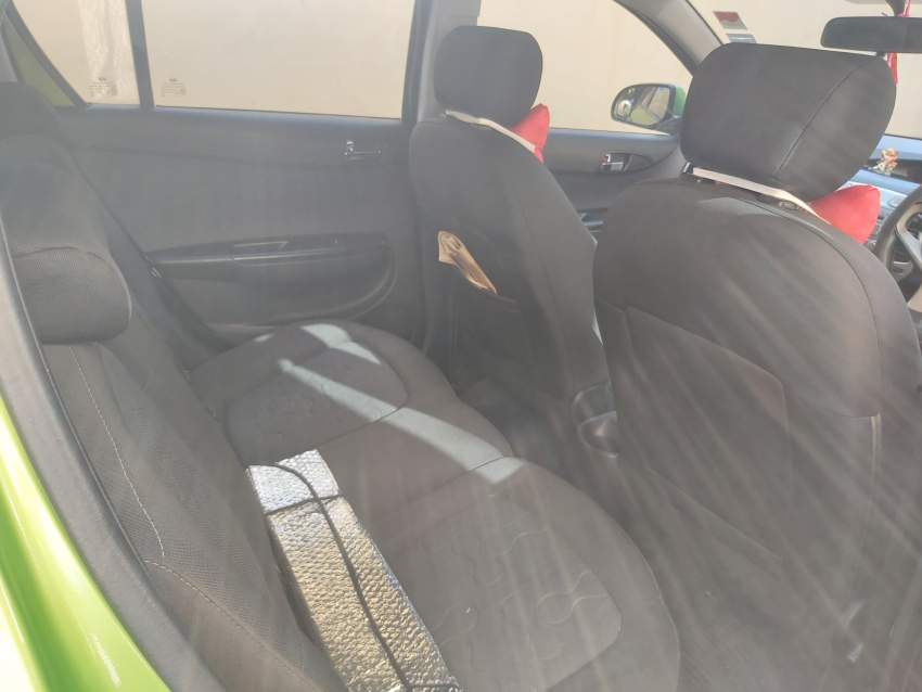 Hyundai i20 2011 Manual for sale at Rs 190,000 - 1 - Family Cars  on Aster Vender