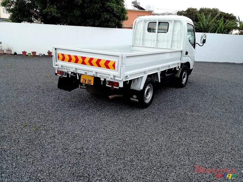 Camionette a acheter  - 0 - Small trucks (Camionette)  on Aster Vender