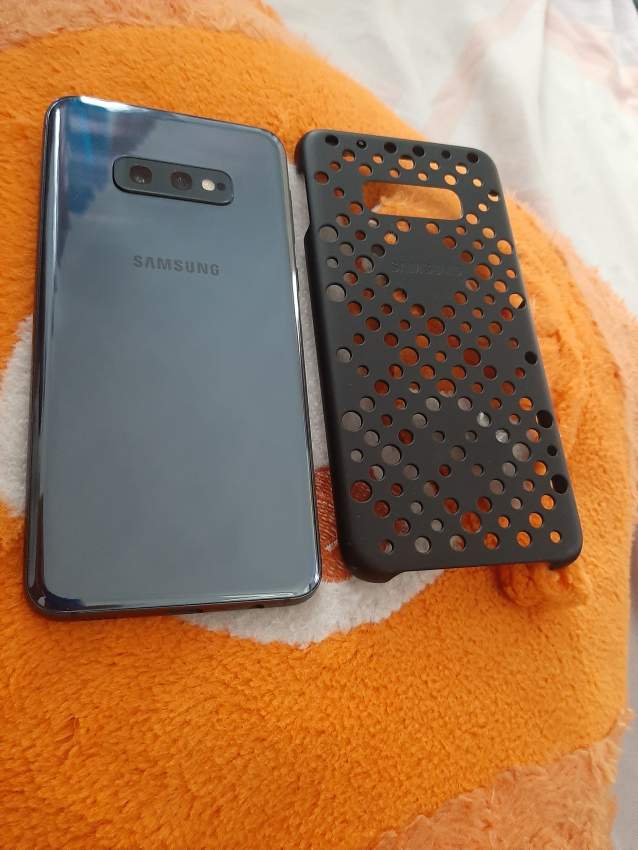 Samsung S10e on Aster Vender