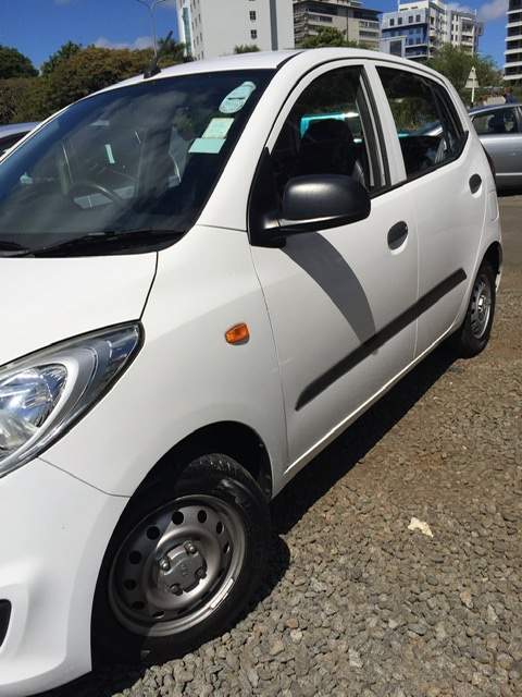 Hyundai i10 on Aster Vender