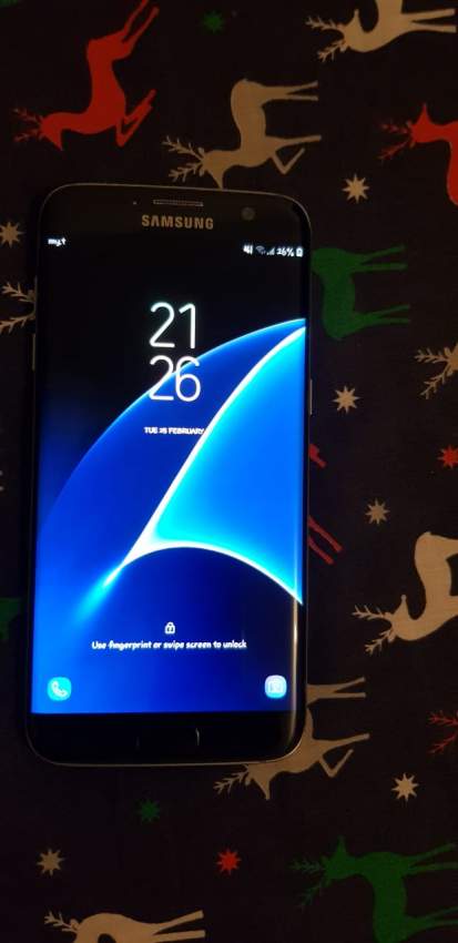 S7 edge 32gb black sapphire only back crack 8.9/10 - 5 - Galaxy S Series  on Aster Vender