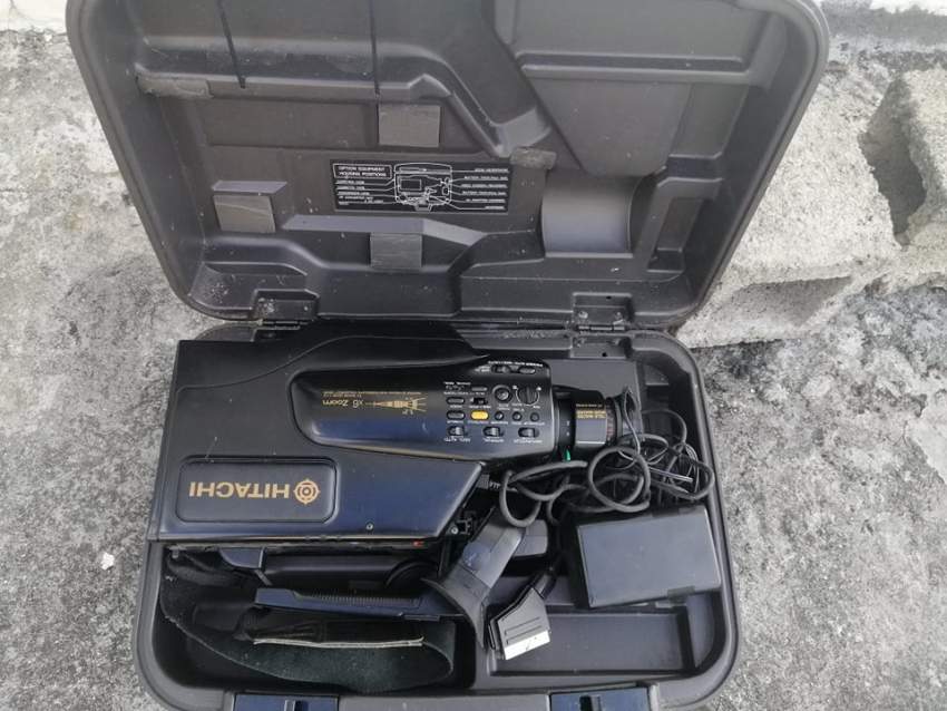 CAMERA HITACHI A VENDRE on Aster Vender
