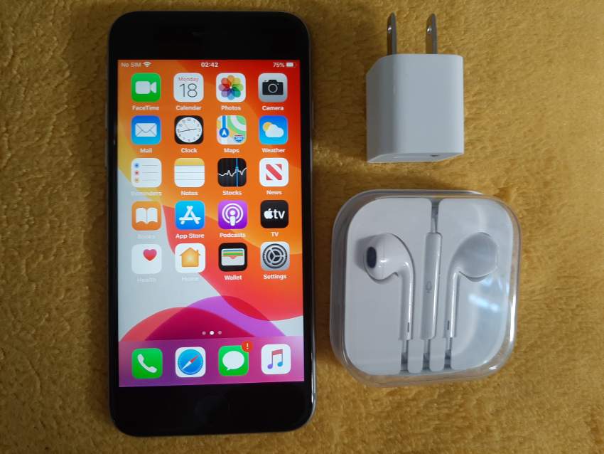 iPhone 6S , 128GB on Aster Vender