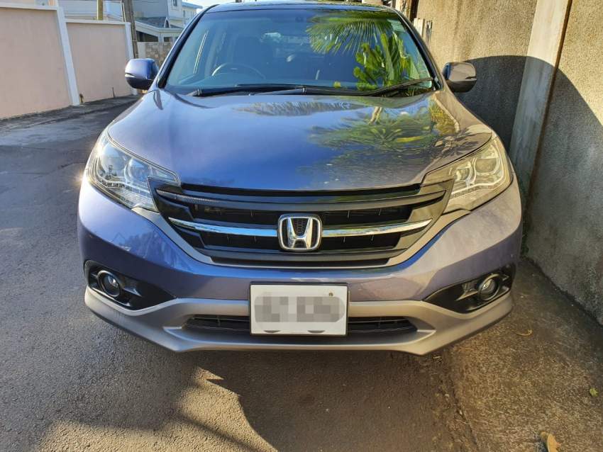 HONDA CRV  - 4 - SUV Cars  on Aster Vender