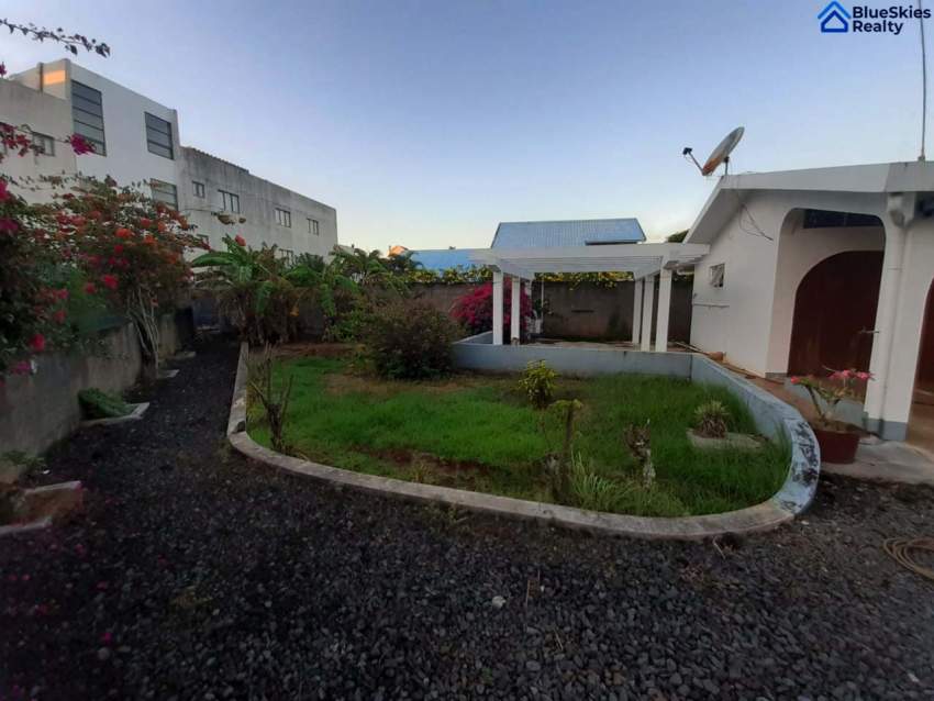 Lovely fully furnished 3 bedroom villa located in Morcellement Swan, P - 1 - Villas  on Aster Vender