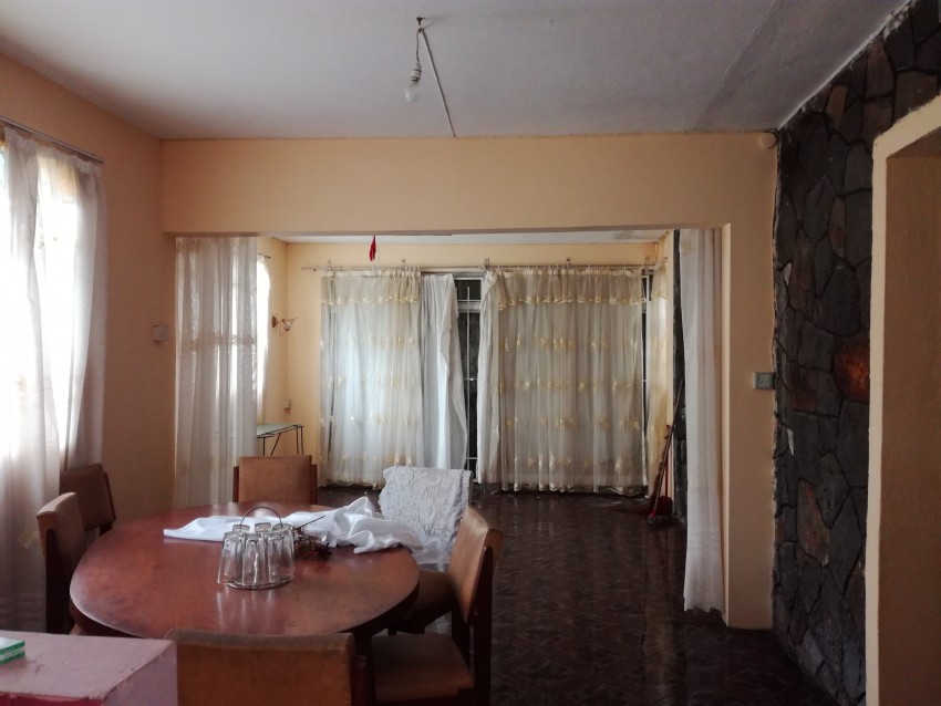 Terrain + Maison à vendre - 7 - House  on Aster Vender