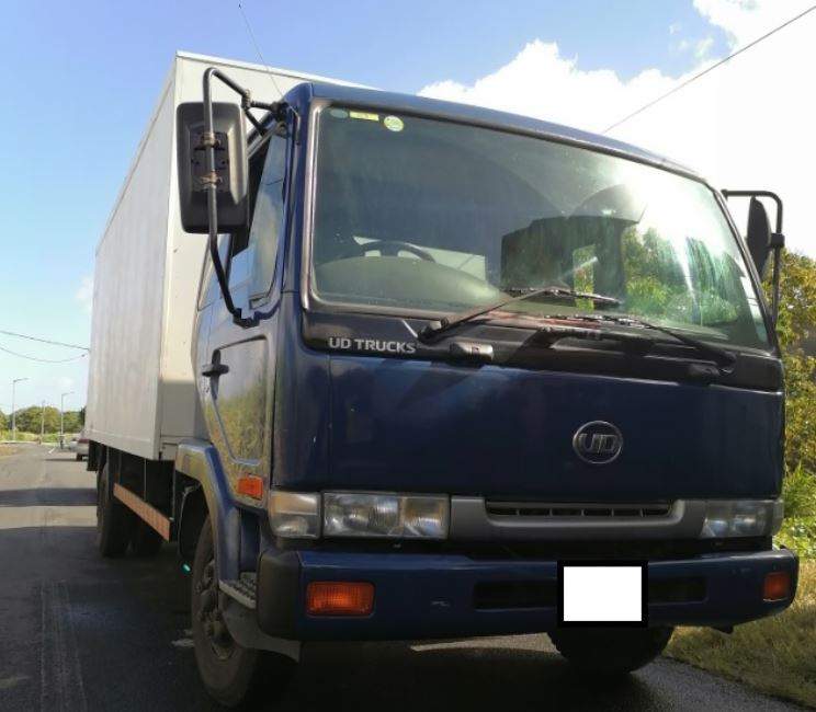 NISSAN MK210 2015 7000CC - 4 - Other heavy trucks  on Aster Vender