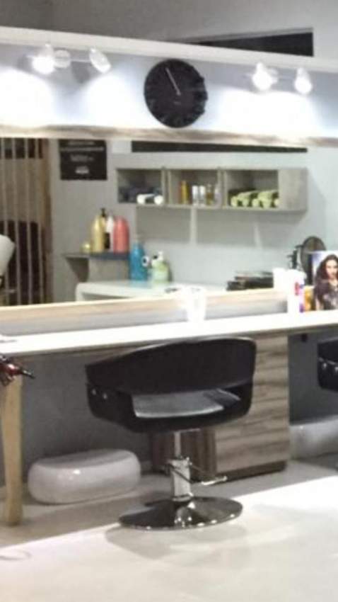 Hair Dresser Table And Mirror - 1 - Others  on Aster Vender