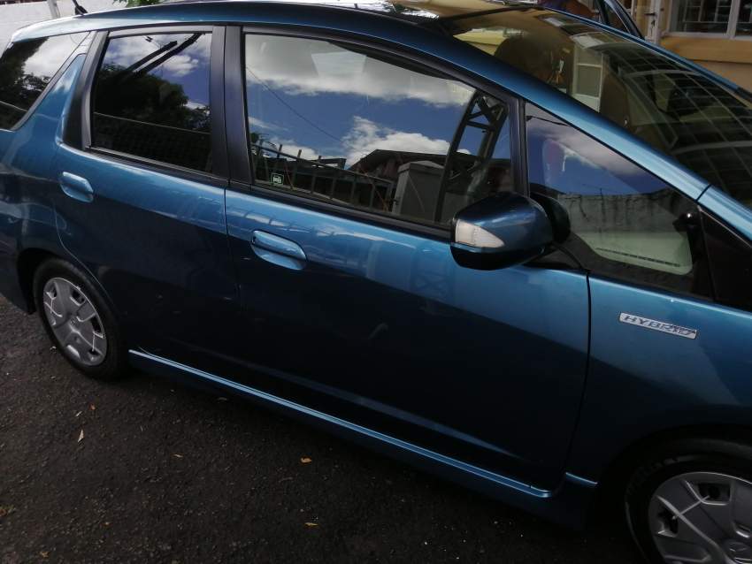 Honda Fit Shuttle - 7 - Family Cars  on Aster Vender