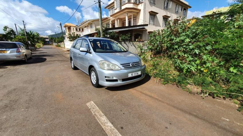 Toyota Picnic  - 1 - Family Cars  on Aster Vender