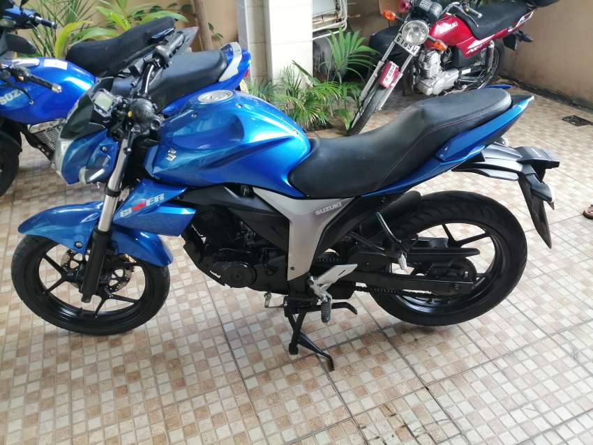 Suzuki Gixer 150cc - 0 - Sports Bike  on Aster Vender