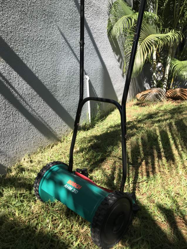 Tondeuse Gazon Manuelle - 0 - Garden Furniture  on Aster Vender