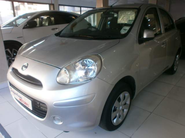 NISSAN MARCH YR BZ 13 - 1 - Family Cars  on Aster Vender