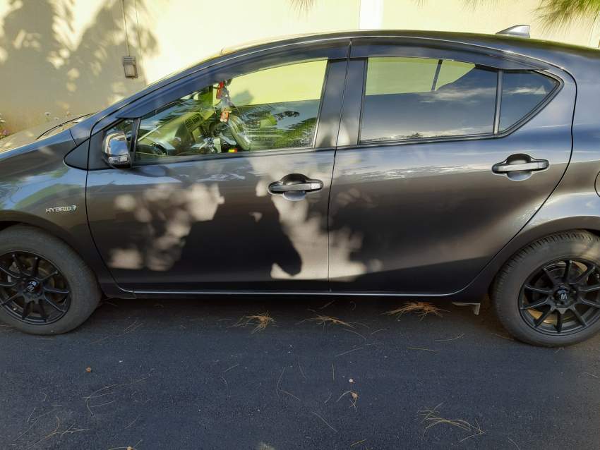 Toyota aqua 2016 - 0 - Compact cars  on Aster Vender