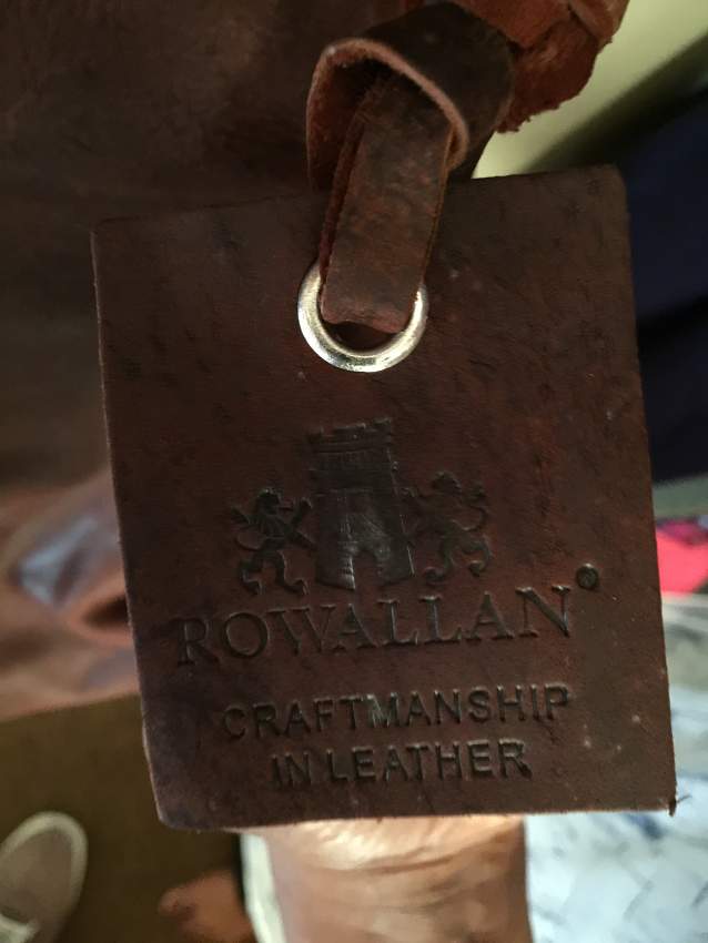 For sale gents leather holdall by ROWALLAN - 2 - Handmade  on Aster Vender