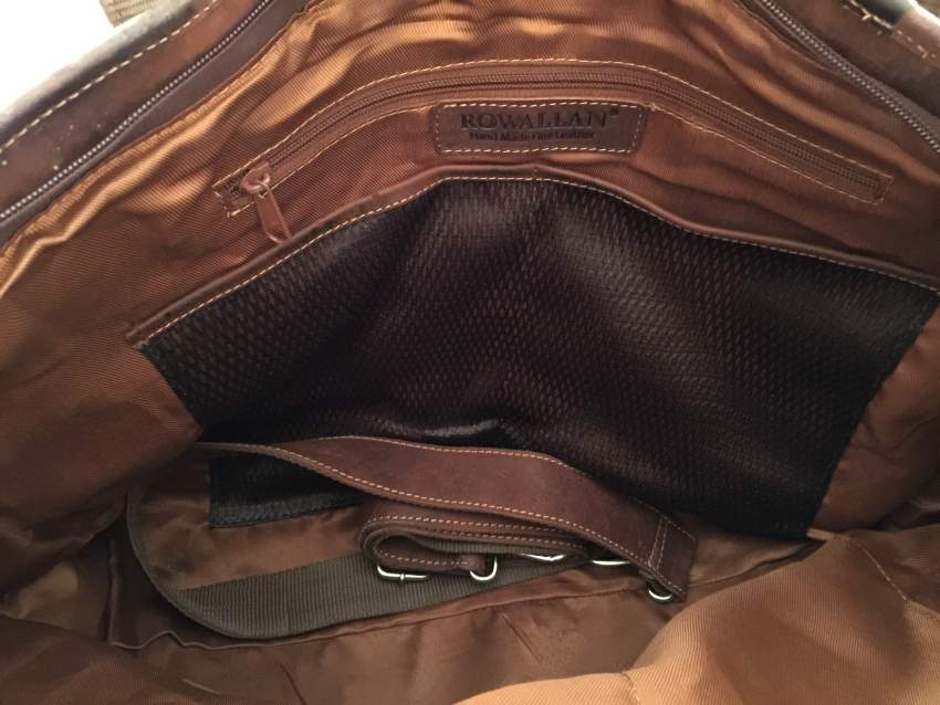 For sale gents leather holdall by ROWALLAN - 1 - Handmade  on Aster Vender