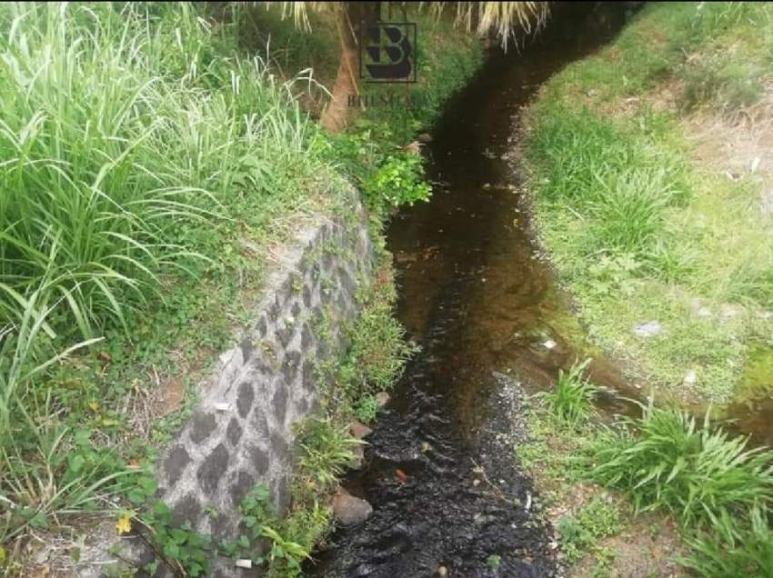 House for sale in Creve Coeur near a River @ Rs 2,500,000 - 2 - Land  on Aster Vender