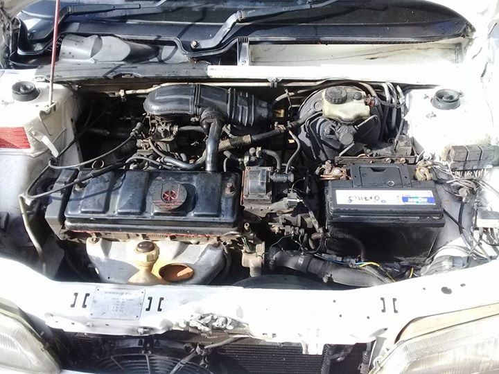 Peugeot 106 anne 94 Battery laroue neuf - 4 - Compact cars  on Aster Vender