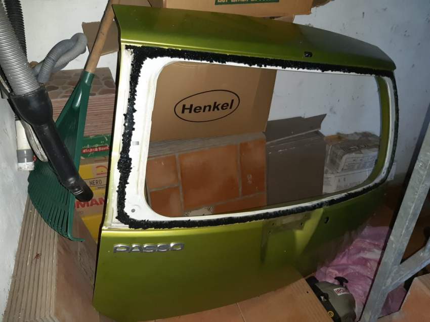 TOYOTA Passo 2009 Back door - 0 - Spare Parts  on Aster Vender