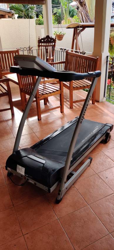 Trojan treadmill - 0 - Fitness & gym equipment  on Aster Vender