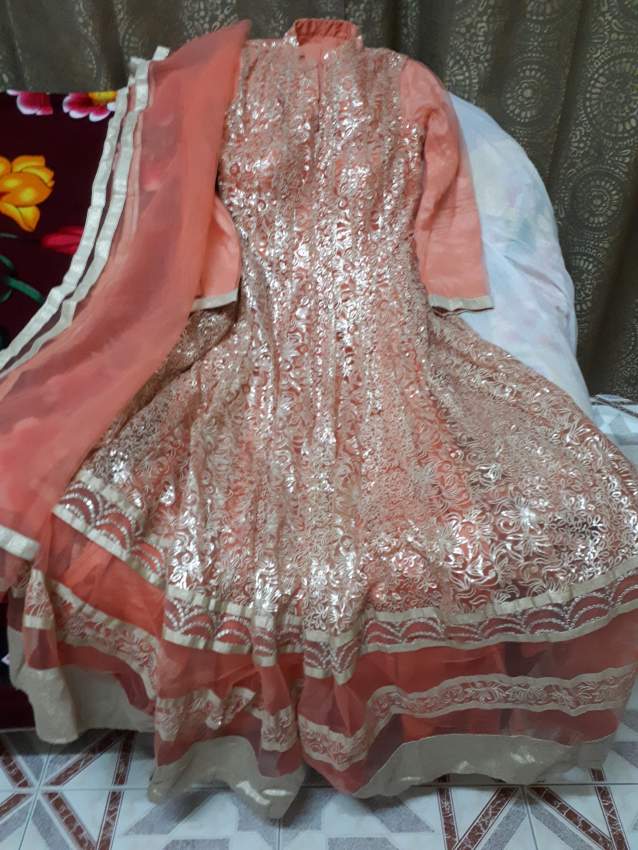 ROBE DE MARIÉE - TAILLE 42 - 0 - Dresses (Women)  on Aster Vender