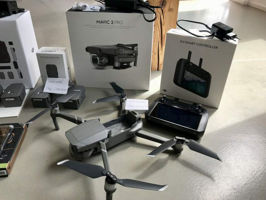 DJI MAVIC 2 PRO DRONE + FLY MORE KIT + 3 BATTERIES - 0 - Drone  on Aster Vender