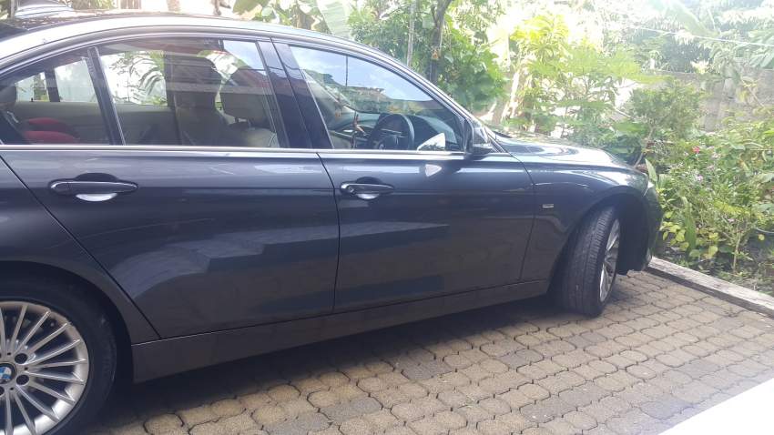 BMW 316i - 2 - Family Cars  on Aster Vender