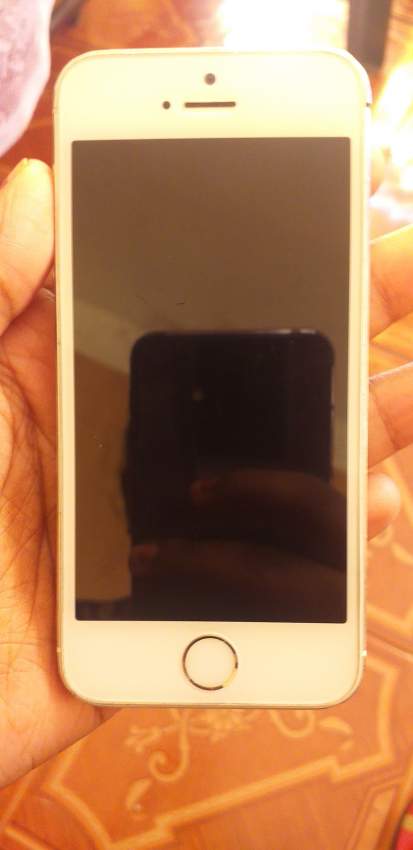 iPhone 5s - 0 - iPhones  on Aster Vender