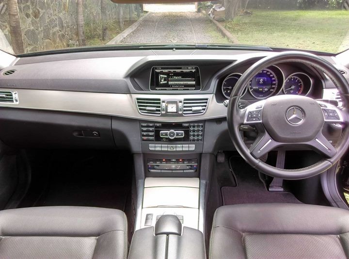 Mercedes Benz AMG Line 2015 - 3 - Luxury Cars  on Aster Vender