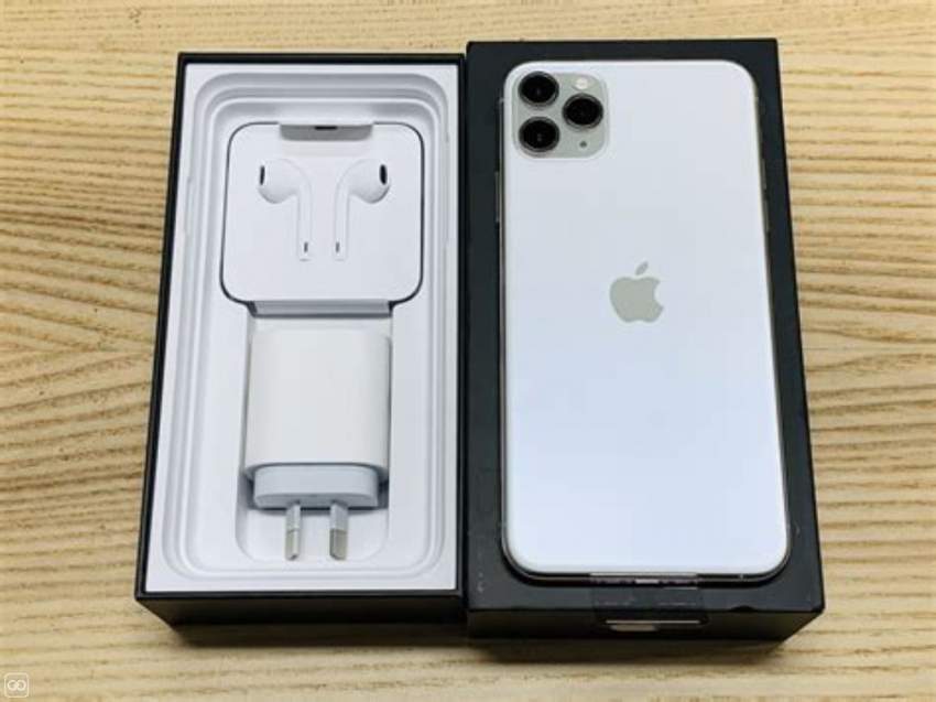 IPHONE - 11 PRO MAX - 512GB & 1AIRPODS PRO - 2 - iPhones  on Aster Vender