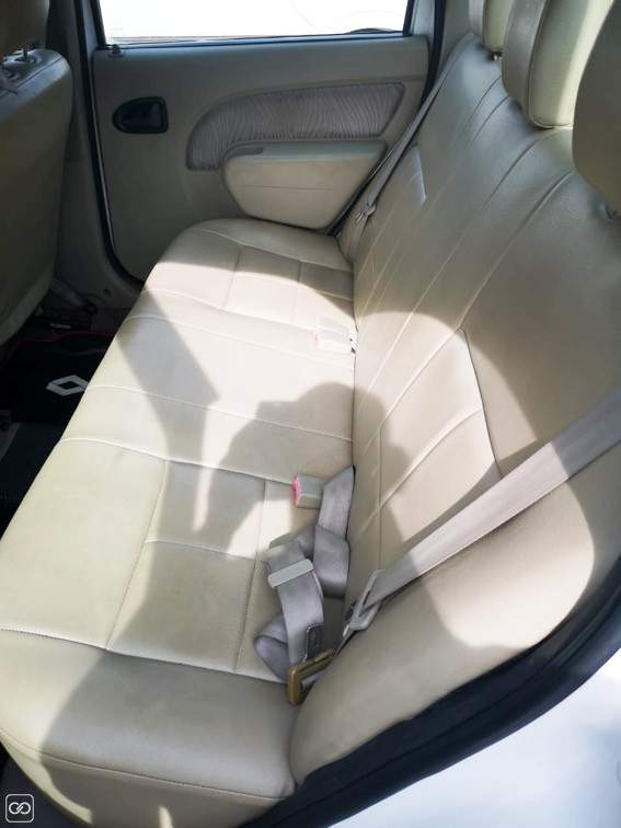 Renault Logan 2008 - 4 - Family Cars  on Aster Vender