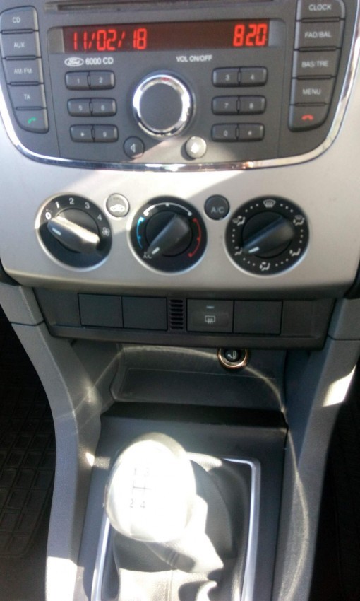 Car for sale- ford focus sedan 2012 - 2 - Family Cars  on Aster Vender