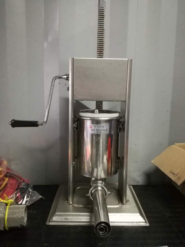 Sausage stuffing machine-3L on Aster Vender