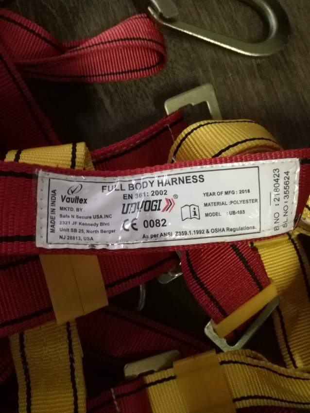 Full body harness - 1 - Others  on Aster Vender