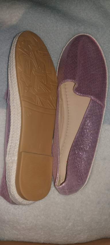 Chaussure plate  - 0 - Sneakers  on Aster Vender