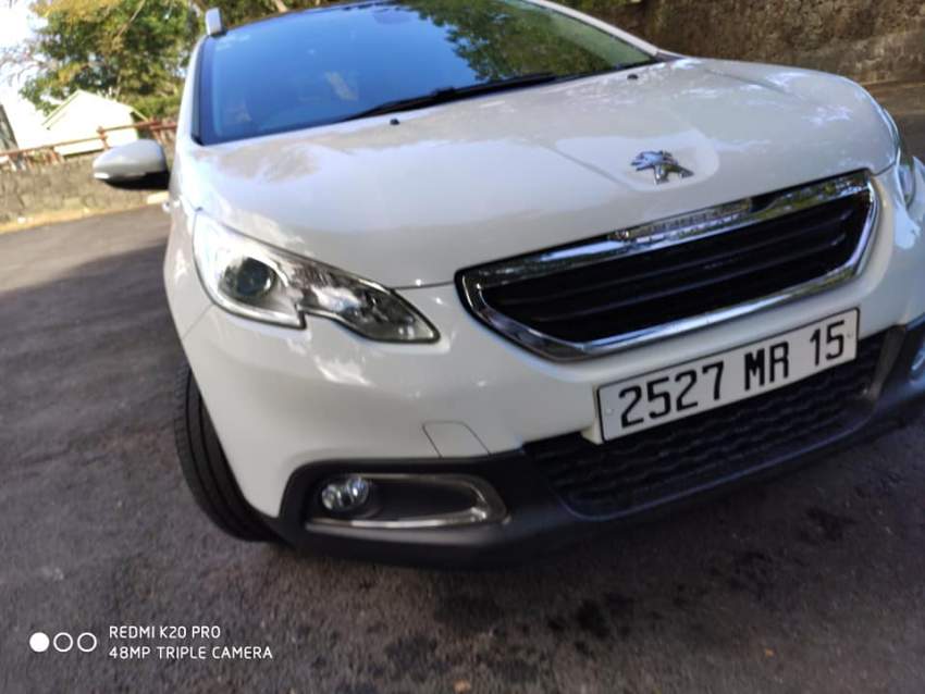 Peugeot 2008 - 1 - SUV Cars  on Aster Vender