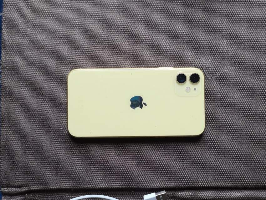 iphone 11 128GB - 1 - iPhones  on Aster Vender