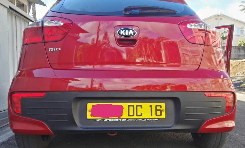 Kia Rio DC16 for sale in perfect condition and never accidented - 0 - Luxury Cars  on Aster Vender