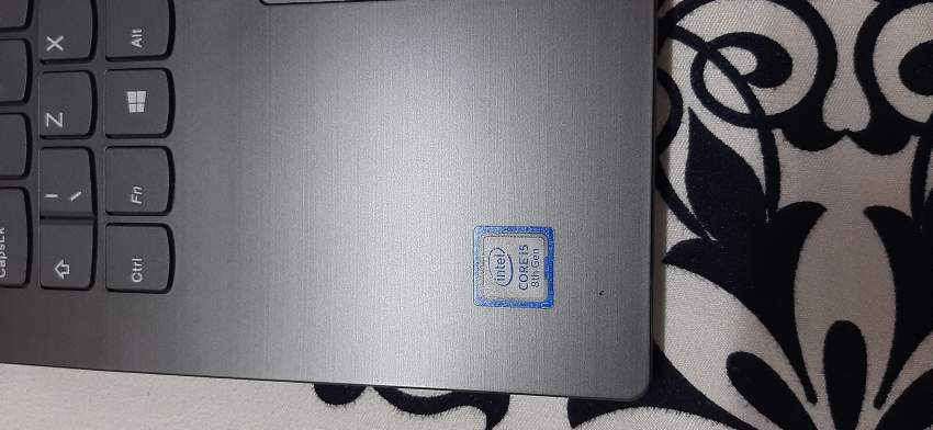 Lenovo Ideapad 330-15iKB - 2 - Laptop  on Aster Vender