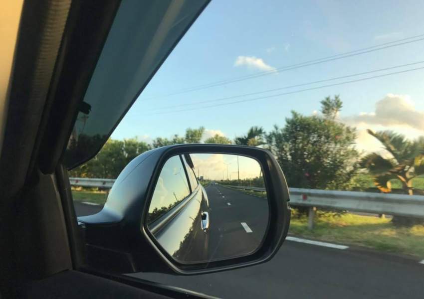 HONDA VEZEL (2014) - 3 - SUV Cars  on Aster Vender