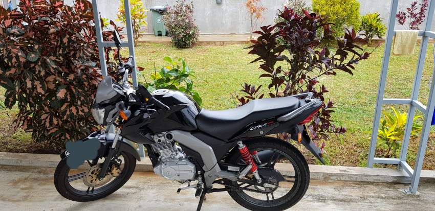 Suzuki GSX 125 - 0 - Roadsters  on Aster Vender